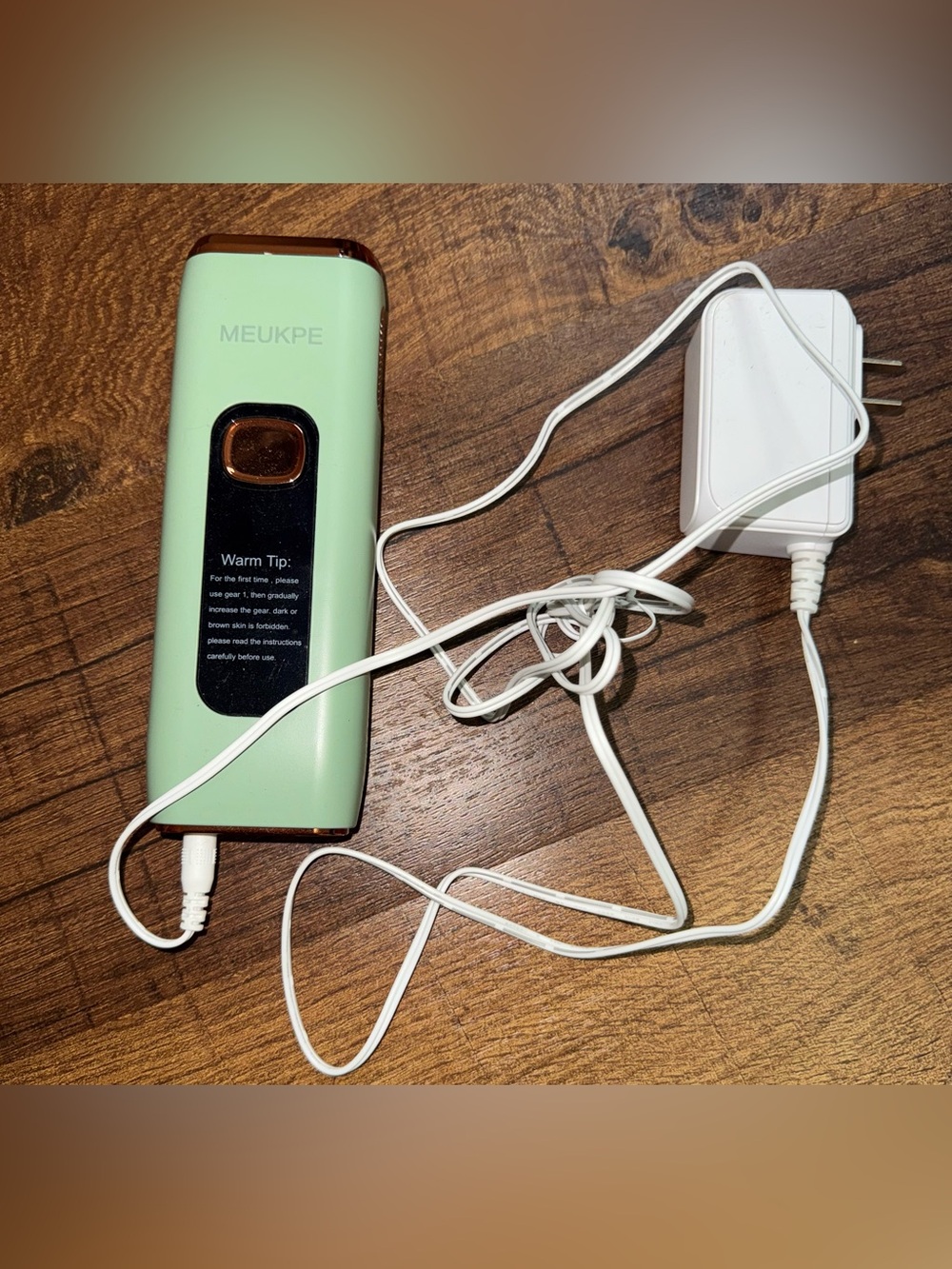 Mint Corded Portable Electronic Grooming Device